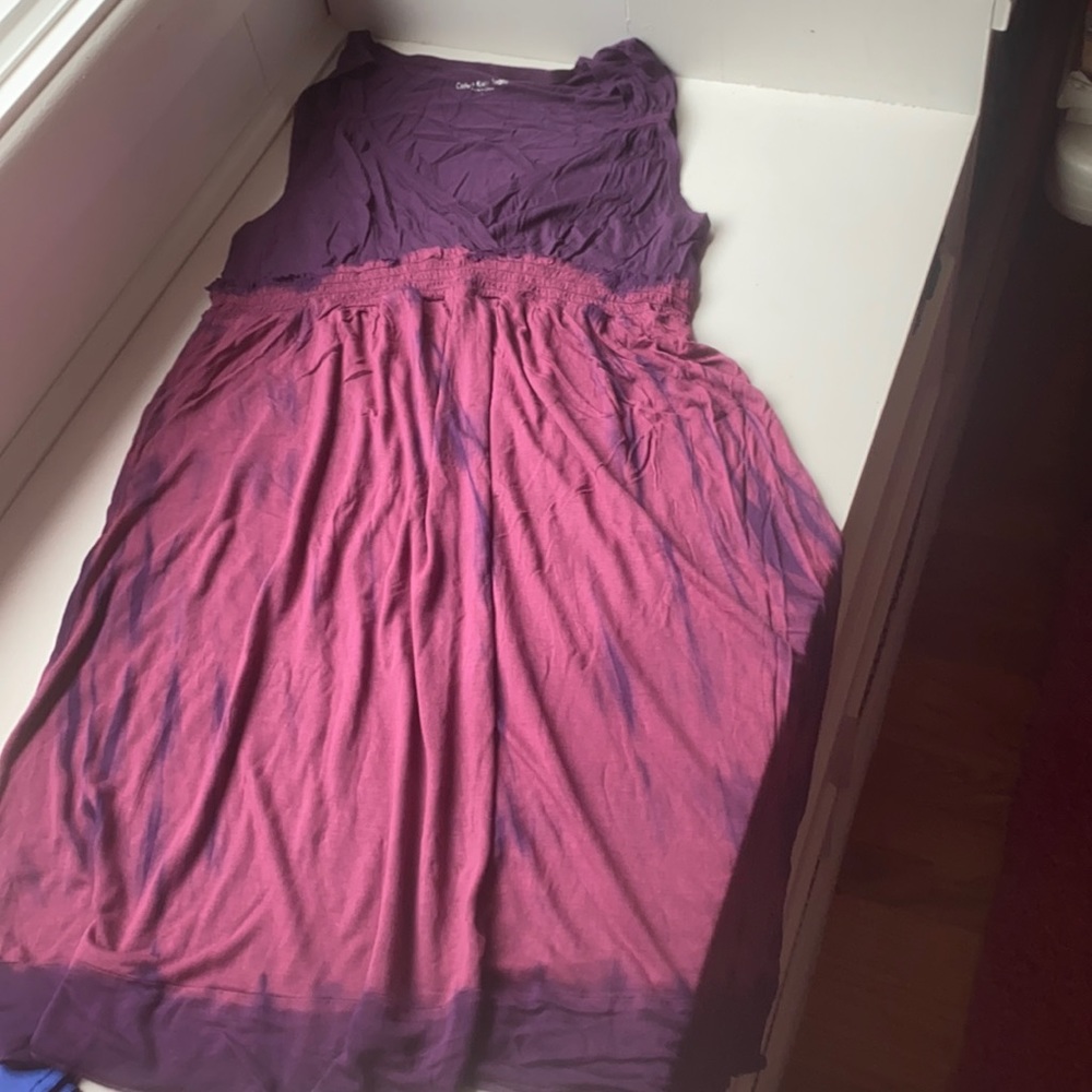 Never worn just wrinkled from in the drawer